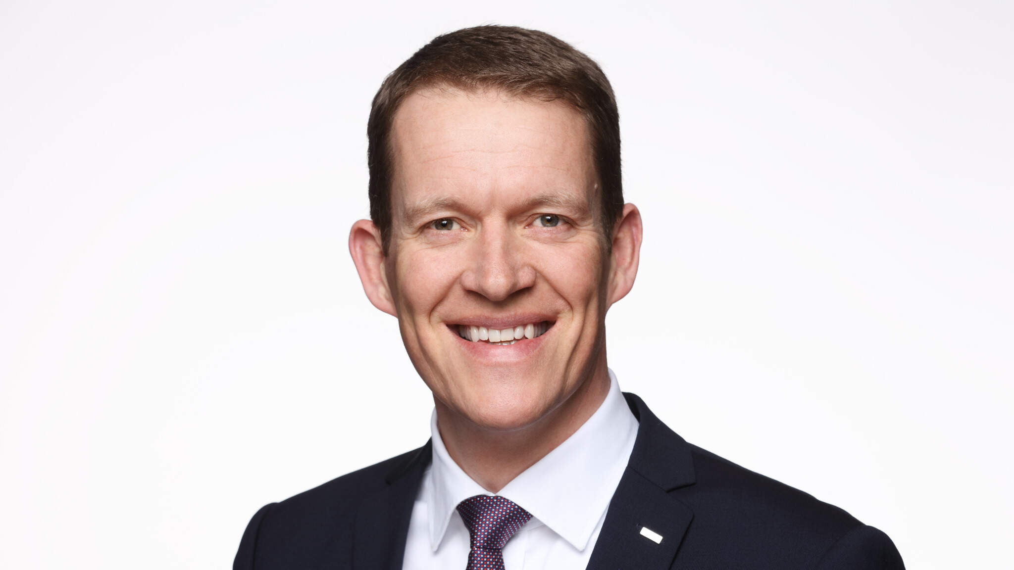 Burkhard Elingistä tuli 1.1. logistiikkatoimija DACHSERin pääjohtaja (CEO) ja johtoryhmän puhemies.
