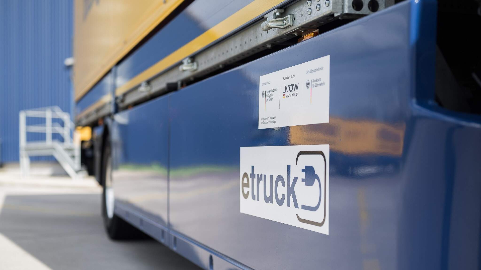 Nykyään on joka tapauksessa selvää, että tulevaisuuden älykäs logistiikka perustuu päästöttömien ajoneuvojen ja hyvän tehokkuuden yhdistelmään.
Nykyään on joka tapauksessa selvää, että tulevaisuuden älykäs logistiikka perustuu päästöttömien ajoneuvojen ja hyvän tehokkuuden yhdistelmään.